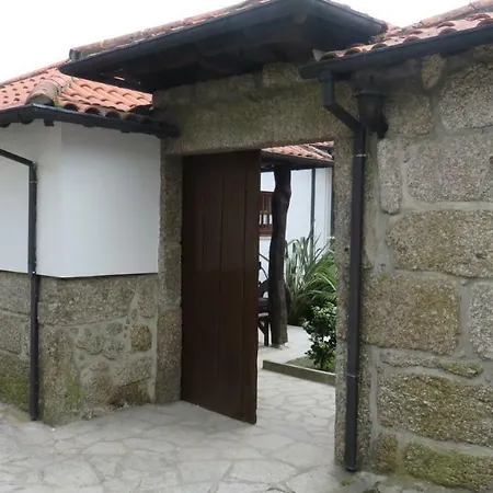 منزل ريفي Casa Do Contador T3 / T6 *