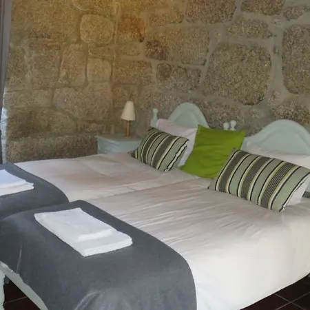 Casa Do Contador T3 / T6 Vieira do Minho