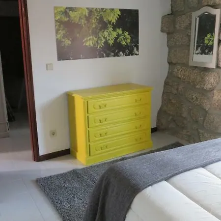 Casa Do Contador T3 / T6 * Vieira do Minho