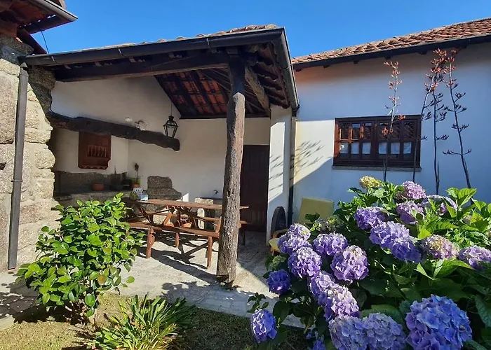 Casa Do Contador T3 / T6 Vieira do Minho